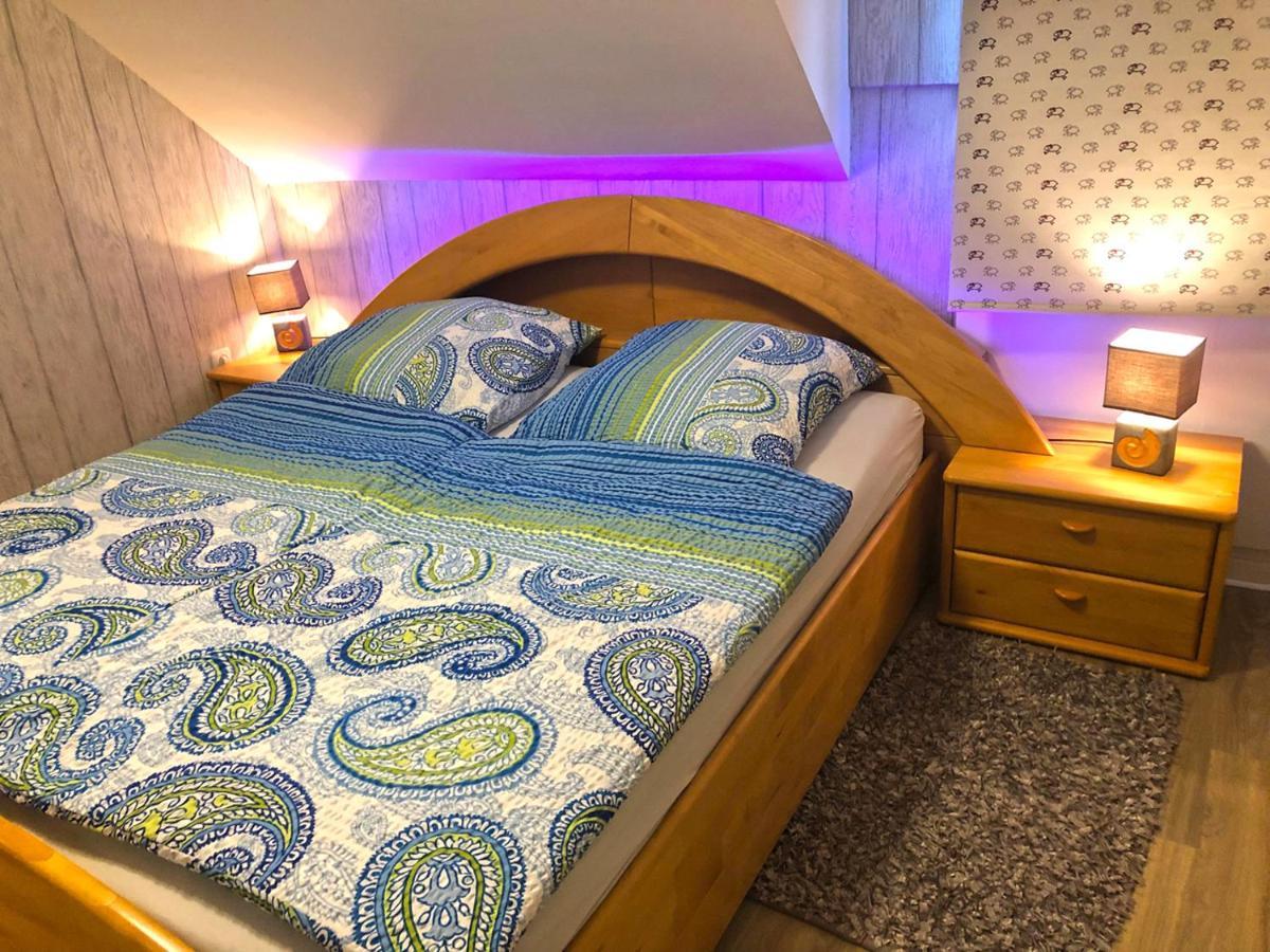 Ferienwohnung Koeln-Poll Zewnętrze zdjęcie